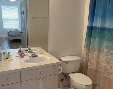 2306 Silver Palm Drive - Photo Thumbnail 12