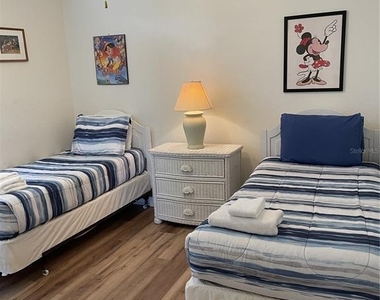 2306 Silver Palm Drive - Photo Thumbnail 21