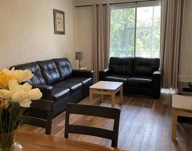 2306 Silver Palm Drive - Photo Thumbnail 7