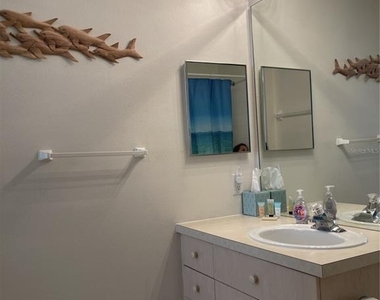 2306 Silver Palm Drive - Photo Thumbnail 14