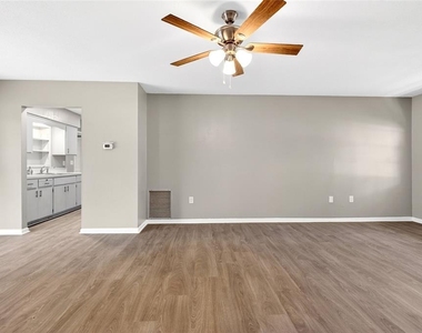 3423 Sw 27th Street - Photo Thumbnail 14