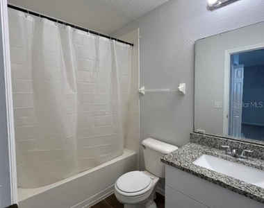 572 Cresting Oak Circle - Photo Thumbnail 20