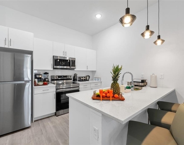 637 Trikomo Drive Drive - Photo Thumbnail 5
