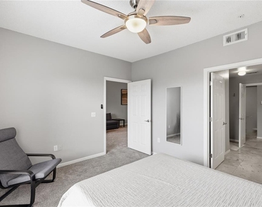 13001 Mulberry Park Drive - Photo Thumbnail 20