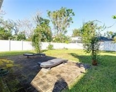 1571 Magnolia Avenue - Photo Thumbnail 20