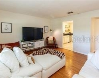 1571 Magnolia Avenue - Photo Thumbnail 7
