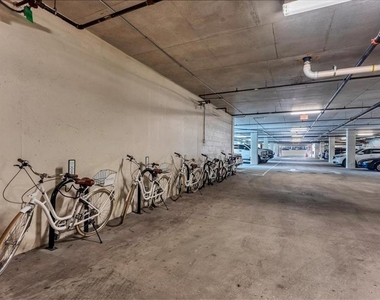 525 E Jackson Street - Photo Thumbnail 43