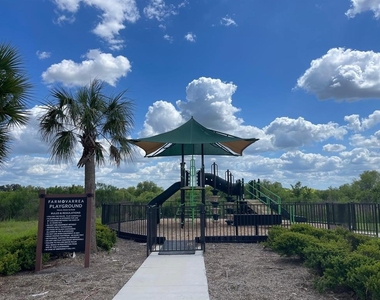 4005 Westwood Fields Loop - Photo Thumbnail 43