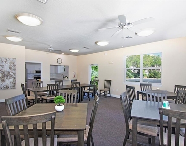 8921 Lake Drive - Photo Thumbnail 27