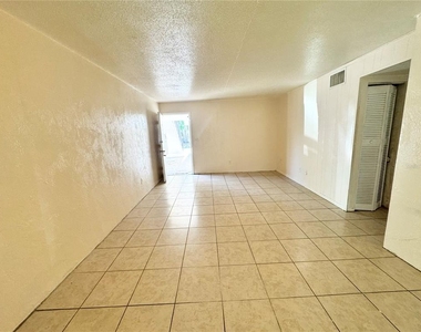 1229 Kennedy Road - Photo Thumbnail 3