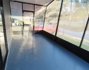 1077 Quail Drive - Photo Thumbnail 9