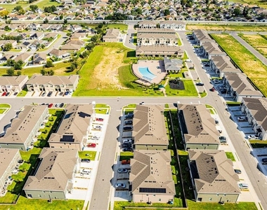 3119 Kurtz Terrace - Photo Thumbnail 22