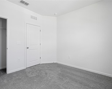 3119 Kurtz Terrace - Photo Thumbnail 20