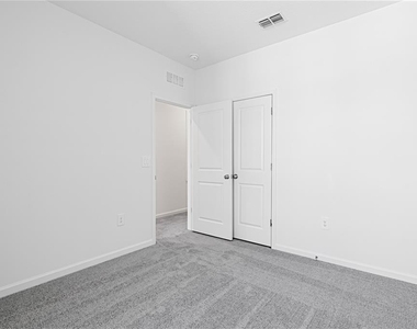 3119 Kurtz Terrace - Photo Thumbnail 17