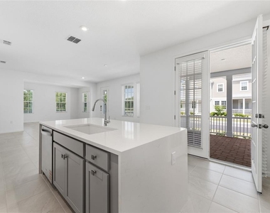 2426 Celebration Boulevard - Photo Thumbnail 9