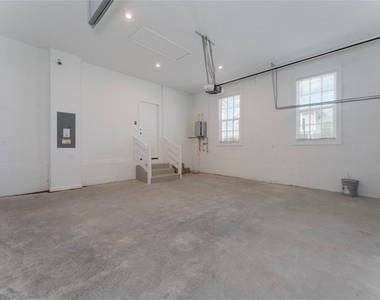 2426 Celebration Boulevard - Photo Thumbnail 23