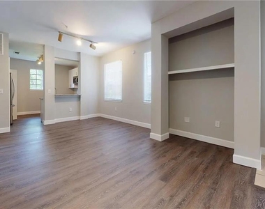 1341 Arbor Vista Loop - Photo Thumbnail 2