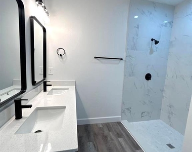 1683 Sw 3rd Street - Photo Thumbnail 9