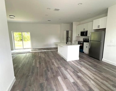 1683 Sw 3rd Street - Photo Thumbnail 5