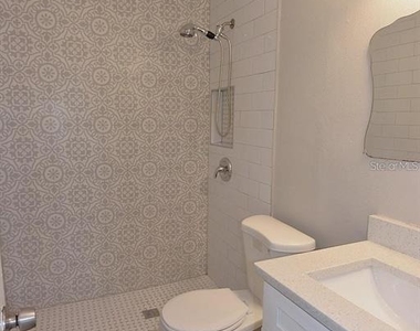 5845 Elm Street - Photo Thumbnail 8
