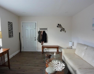 5845 Elm Street - Photo Thumbnail 10