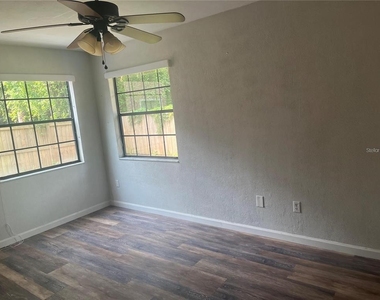 2024 Sw 73rd Terrace - Photo Thumbnail 4