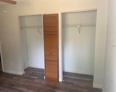 2024 Sw 73rd Terrace - Photo Thumbnail 5