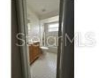 1017 E 1st Avenue - Photo Thumbnail 6
