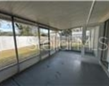 1017 E 1st Avenue - Photo Thumbnail 4