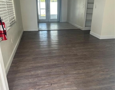 1017 E 1st Avenue - Photo Thumbnail 1