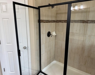 2478 Linkwood Avenue - Photo Thumbnail 37