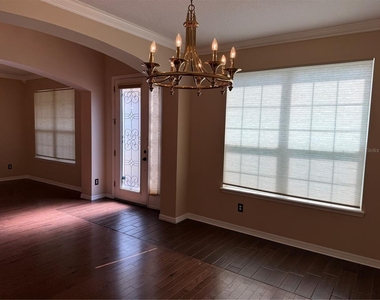 2478 Linkwood Avenue - Photo Thumbnail 3
