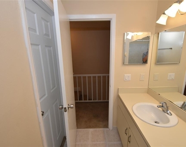 15 Florida Park Drive - Photo Thumbnail 35