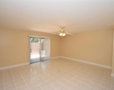15 Florida Park Drive - Photo Thumbnail 11