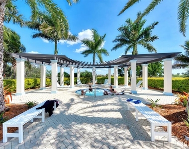 10796 Tarflower Drive - Photo Thumbnail 68