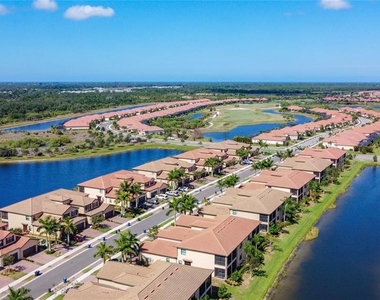 10796 Tarflower Drive - Photo Thumbnail 45