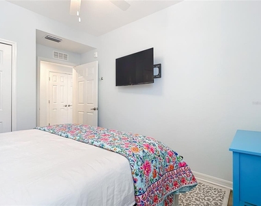 10796 Tarflower Drive - Photo Thumbnail 30