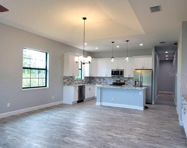 1038 San Cristobal Avenue - Photo Thumbnail 2