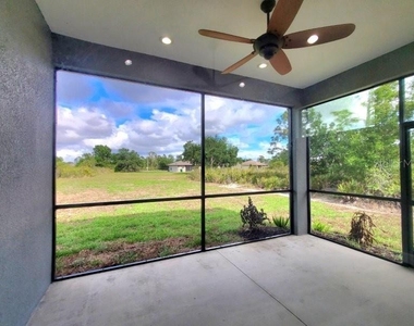 1038 San Cristobal Avenue - Photo Thumbnail 8