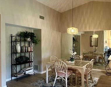 6713 Stone River Road - Photo Thumbnail 8