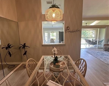6713 Stone River Road - Photo Thumbnail 10