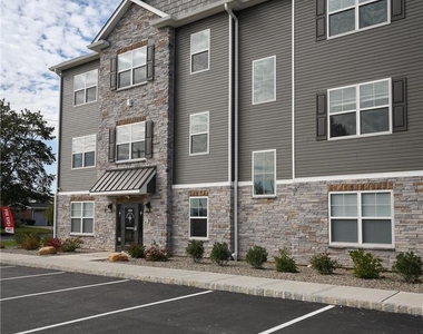 1210 Eaton Avenue - Photo Thumbnail 2