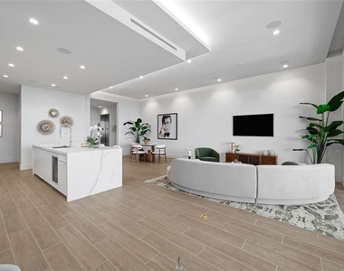1591 Gulf Of Mexico Drive - Photo Thumbnail 5