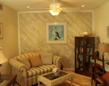7909 4th Avenue W - Photo Thumbnail 12