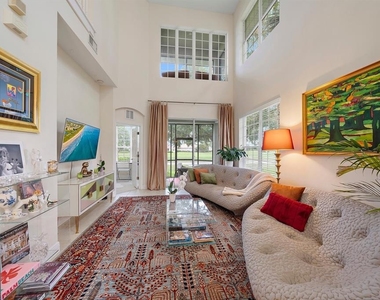 8406 Miramar Way - Photo Thumbnail 8