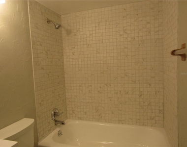 3553 Longmeadow - Photo Thumbnail 12