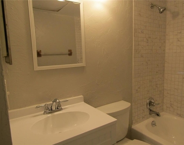 3553 Longmeadow - Photo Thumbnail 13