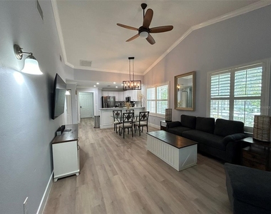 3702 54th Drive W - Photo Thumbnail 26