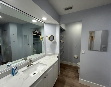 3702 54th Drive W - Photo Thumbnail 33