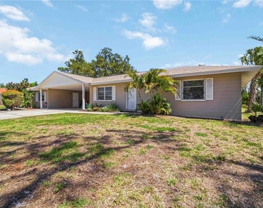 304 Lantana Avenue - Photo Thumbnail 2